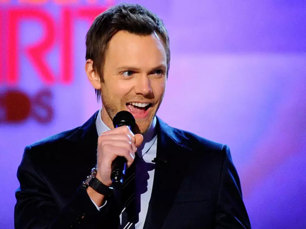 Joel McHale – PEOPLE&#8217;s Sexiest Man Alive Candidate, Hunk of the Day [PICTURES, VIDEO]