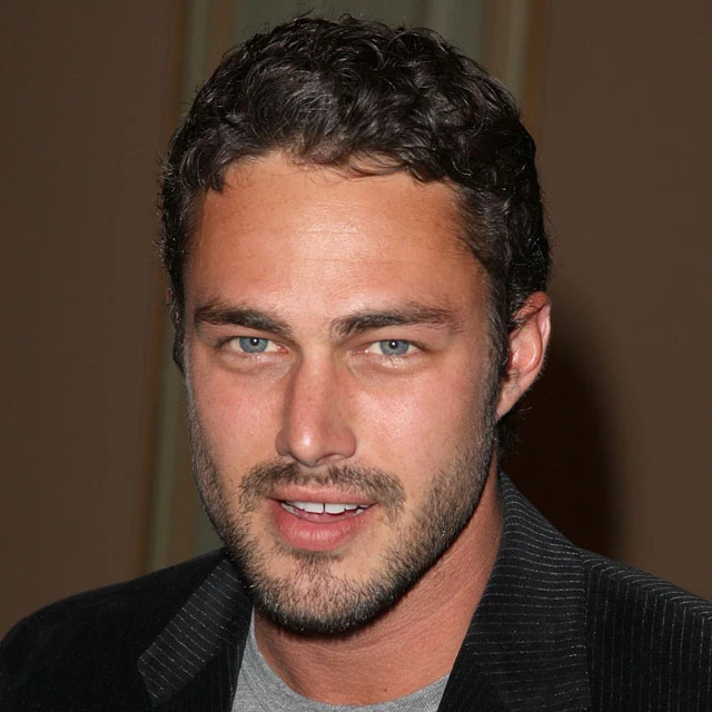 Taylor Kinney - Images Hot