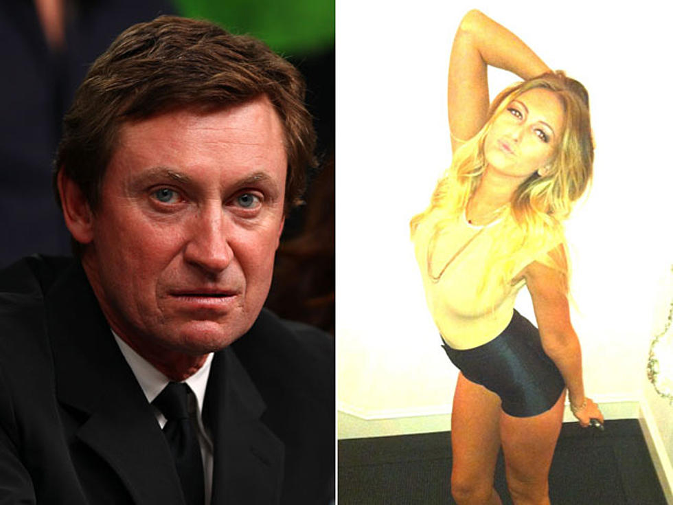 Paulina Shows Wayne Gretzky She&#8217;s Not His Little Girl Anymore on Twitter