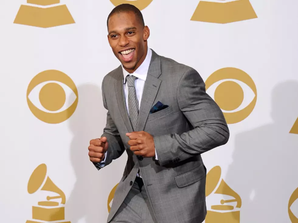 Will New York Giants&#8217; Wide Receiver Victor Cruz Take His Salsa to &#8216;Dancing with the Stars&#8217;?
