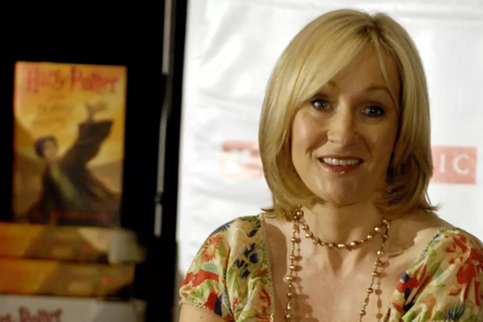 JK Rowling Reveals Title of New Book, &#8216;The Casual Vacancy&#8217; — When Can You Buy It?
