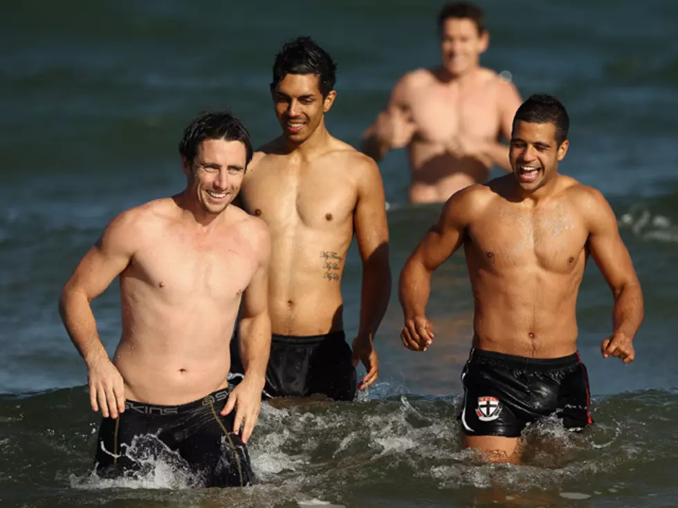 Shirtless Aussie Rugby Team Takes a Dip in the Ocean – Hunks of the Day