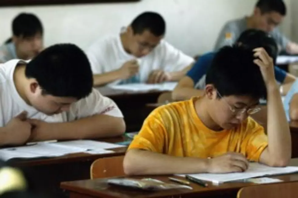 Chinese School Gives Honors Students the Cold Shoulder By Rewarding Them with Air Conditioning