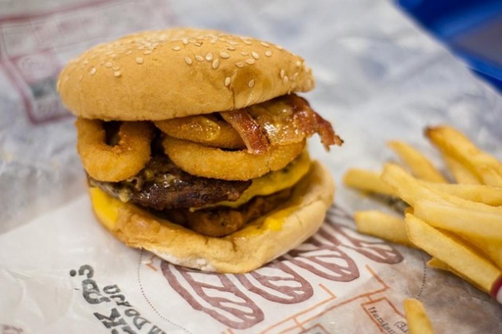 This Isn&#8217;t a Joke – Get Paid to Eat Fast Food and Gain Weight