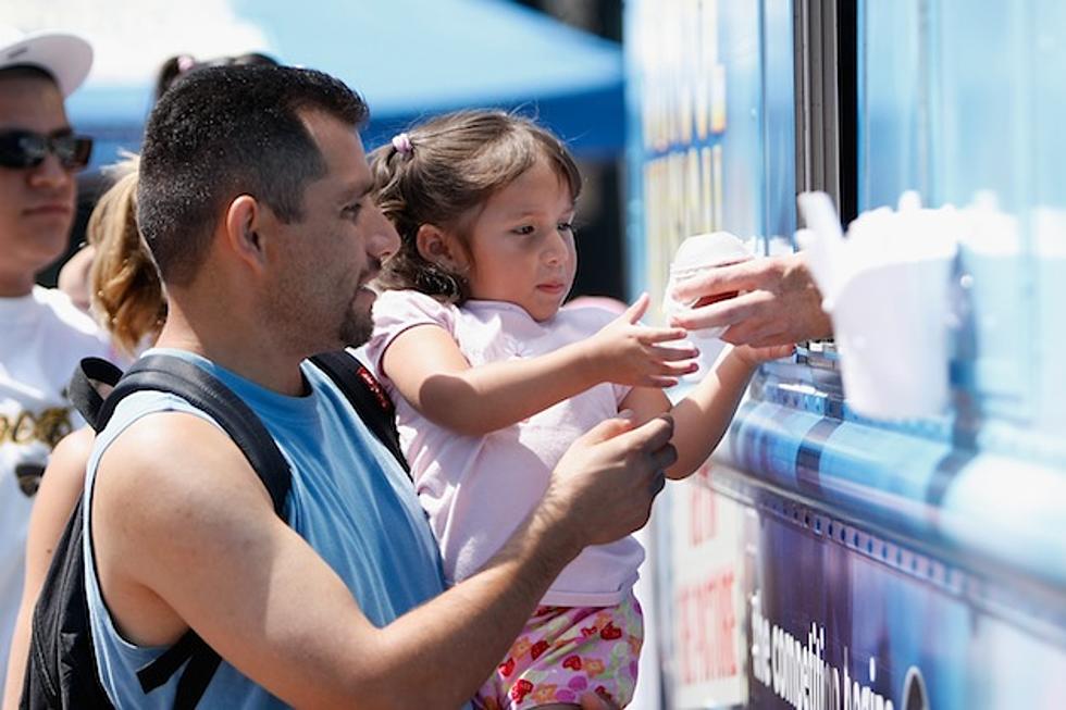 11 Signs Your Ice Cream Man&#8217;s Business Is Going Down the Tubes