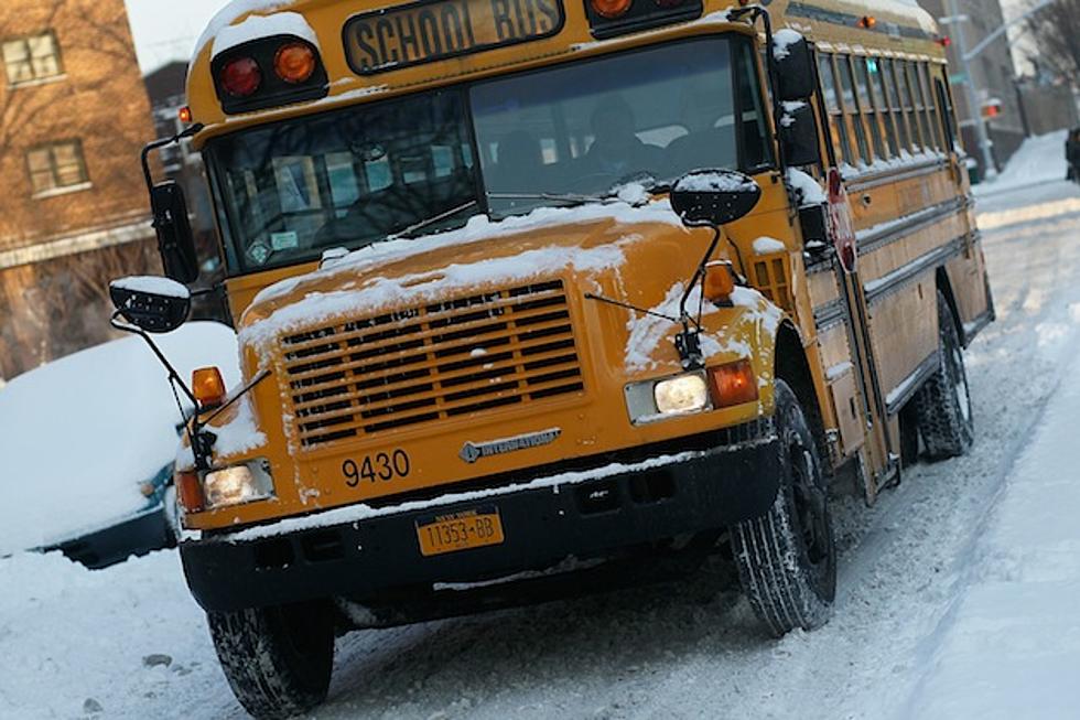 12 Signs Your School Bus Driver Is Losing His Mind