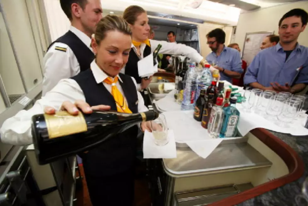 What Airlines Serve Alcohol — For Free?