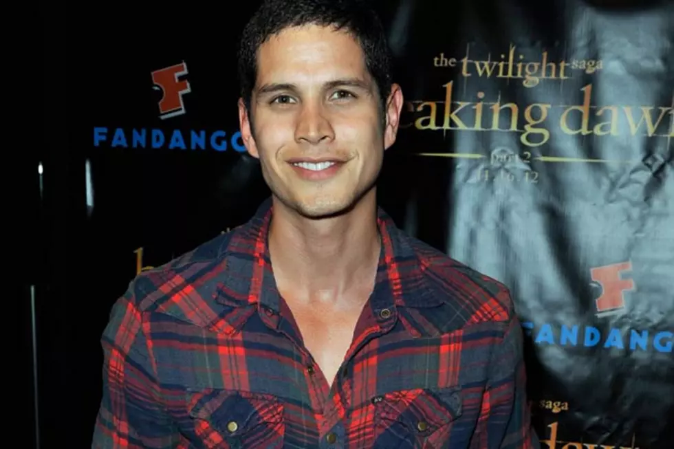 &#8216;Twilight&#8217; Star J.D. Pardo Is Half-Man, Half-Vampire and All Sexy– Hunk of the Day