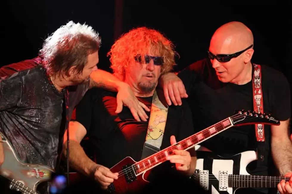 Chickenfoot Checks in With Chad Smith from the Road