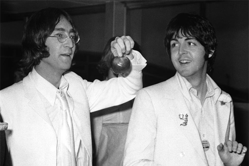 Paul McCartney Visits John Lennon&#8217;s Alma Mater