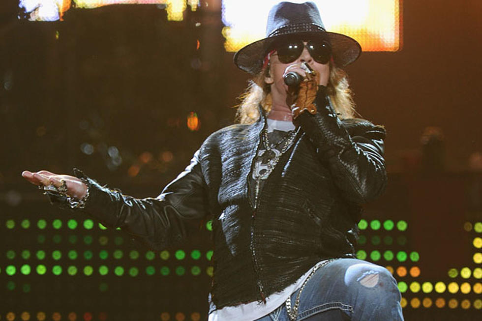 Guns N&#8217; Roses Perform &#8216;Civil War&#8217; Live For First Time Since 1993