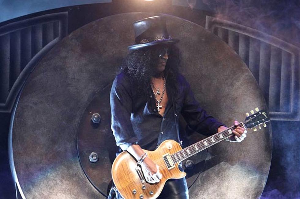 Slash Debuts Clip of Song From New Solo Album