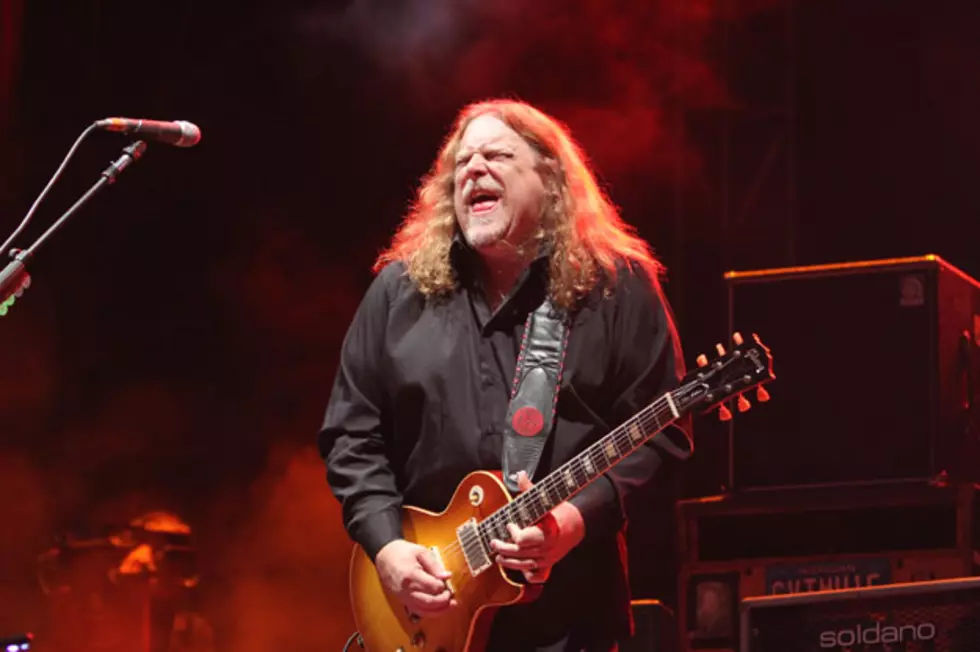 Warren Haynes Says the Bar is Set Too High For Young Rock Bands