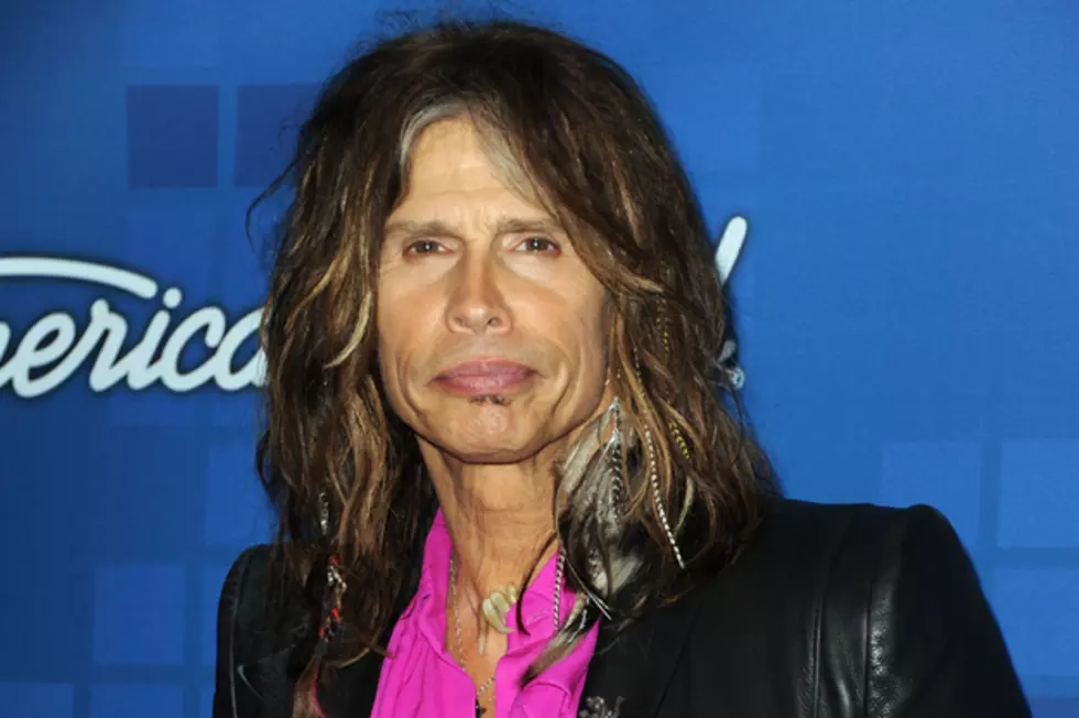 Steven Tyler Strips and Goes Swimming on &#8216;American Idol&#8217;
