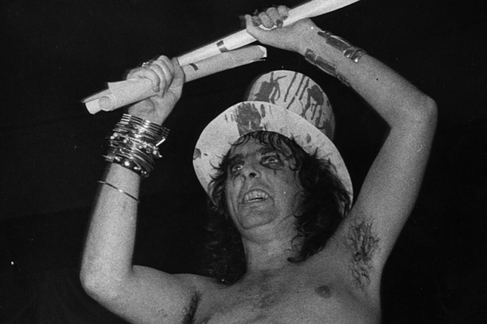 Classic Alice Cooper Concert Film To Be Released For The First Time On DVD