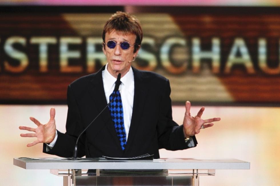Robin Gibb Fighting For His Life