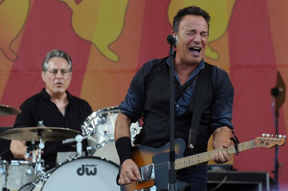 Bruce Springsteen Performs &#8216;Bishop Danced&#8217; For The First Time Since 1973