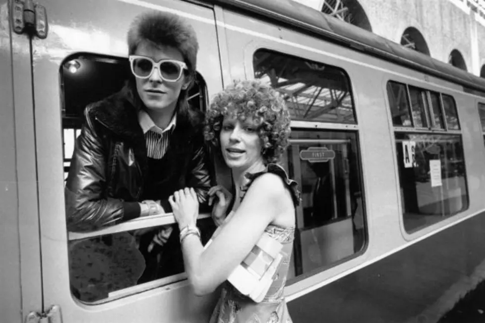 David Bowie Announces &#8216;Ziggy Stardust&#8217; Video Contest