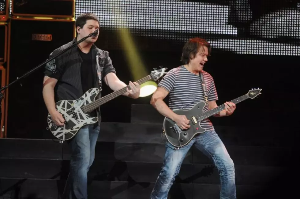 Van Halen Soundcheck Video of &#8216;As Is&#8217; and &#8216;Light Up the Sky&#8217; Surfaces
