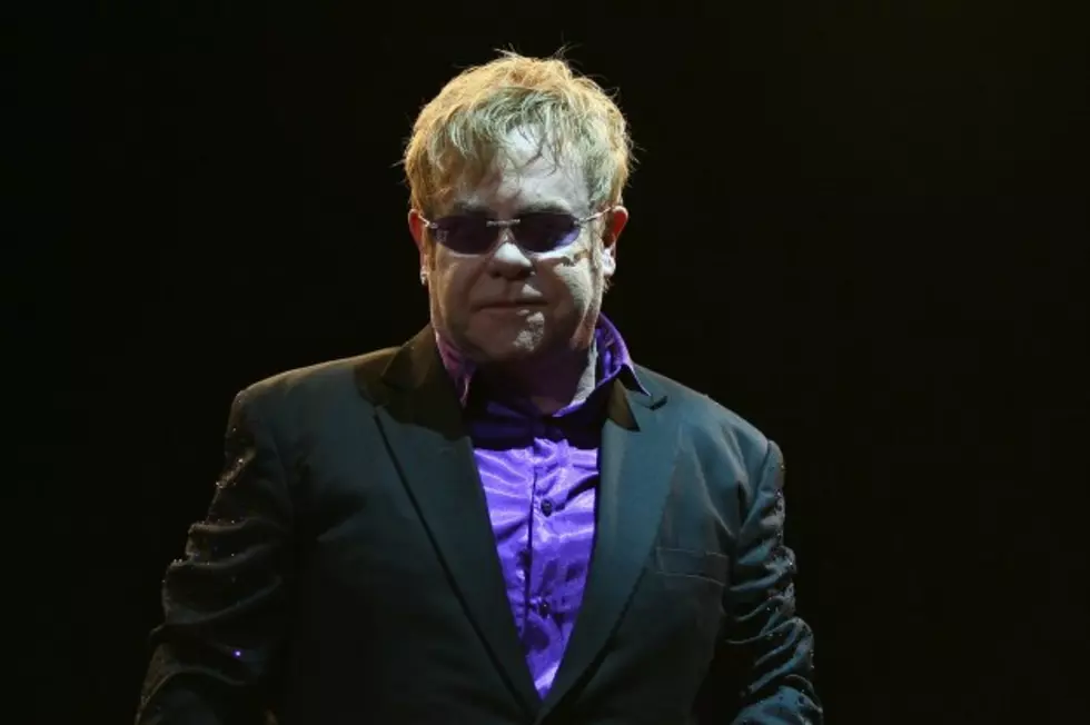 Elton John to Headline MAC Viva Glam &#8216;Fashion Cares&#8217; Fundraising Benefit Gala