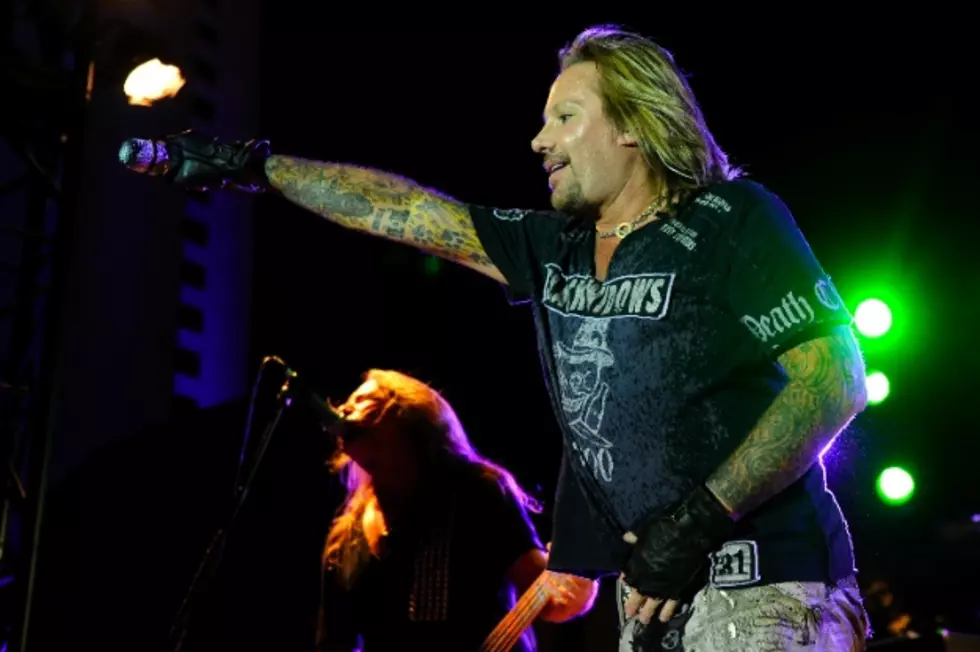 Motley Crue&#8217;s Vince Neil to Try for Pilot&#8217;s License
