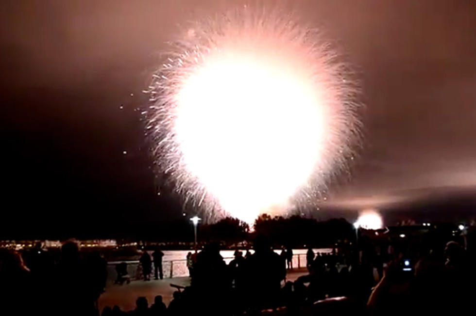 &#8216;We Will Rock You…&#8217; For 15 Seconds: Queen Plays as San Diego Fireworks All Explode At Once