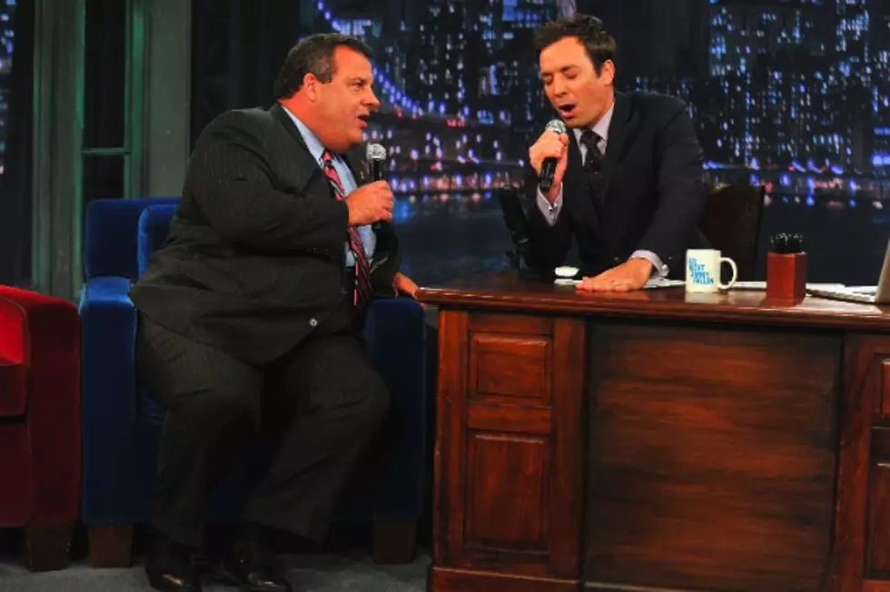 Jimmy Fallon and Chris Christie Sing Bruce Springsteen&#8217;s &#8216;Thunder Road&#8217;