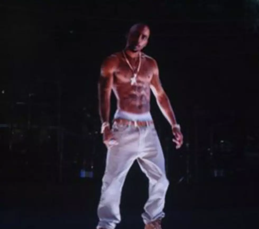 Tupac&#8217;s Back VIA Hologram [VIDEO]