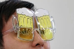 Beer-spectacles-300x200.jpg